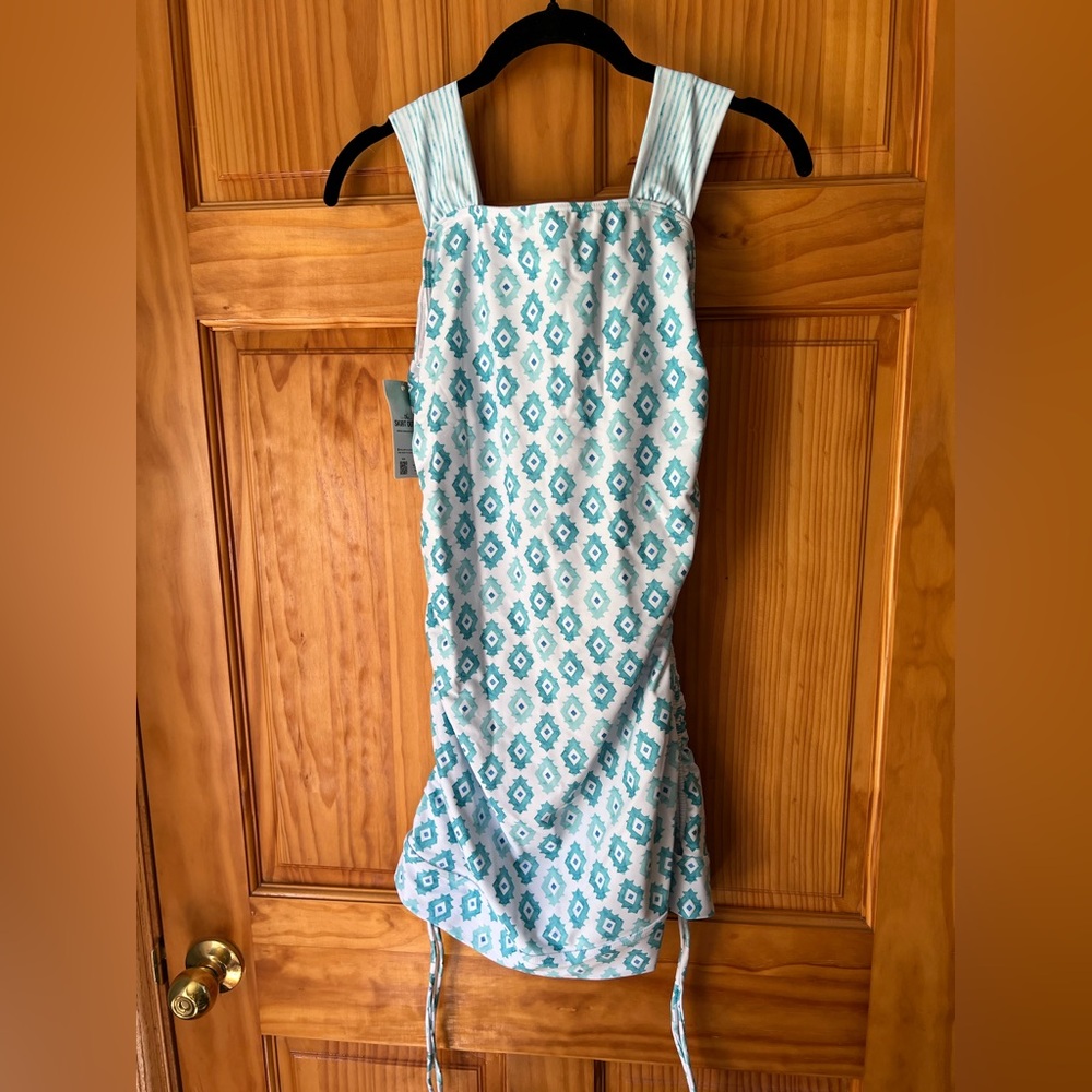 Elegant Aqua and White Geometric Tankini - Picture 5 of 6